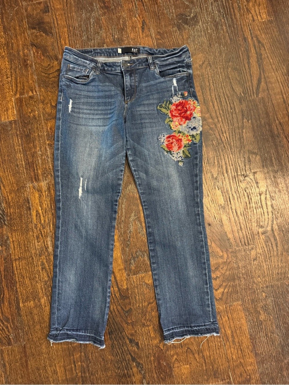 Kut from the Kloth Dark Blue Ankle Jeans with Red Floral Embroidery